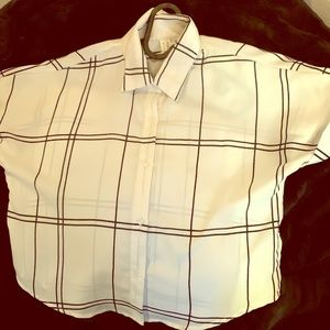 White semi cropped button up shirt